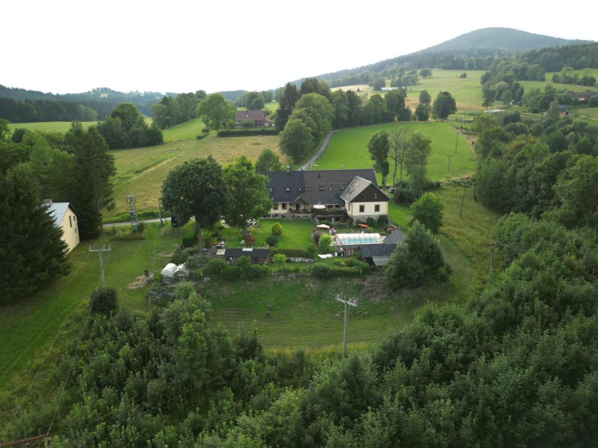 Apartmany Rubinovi Horejsi Vrchlabi Exterior foto