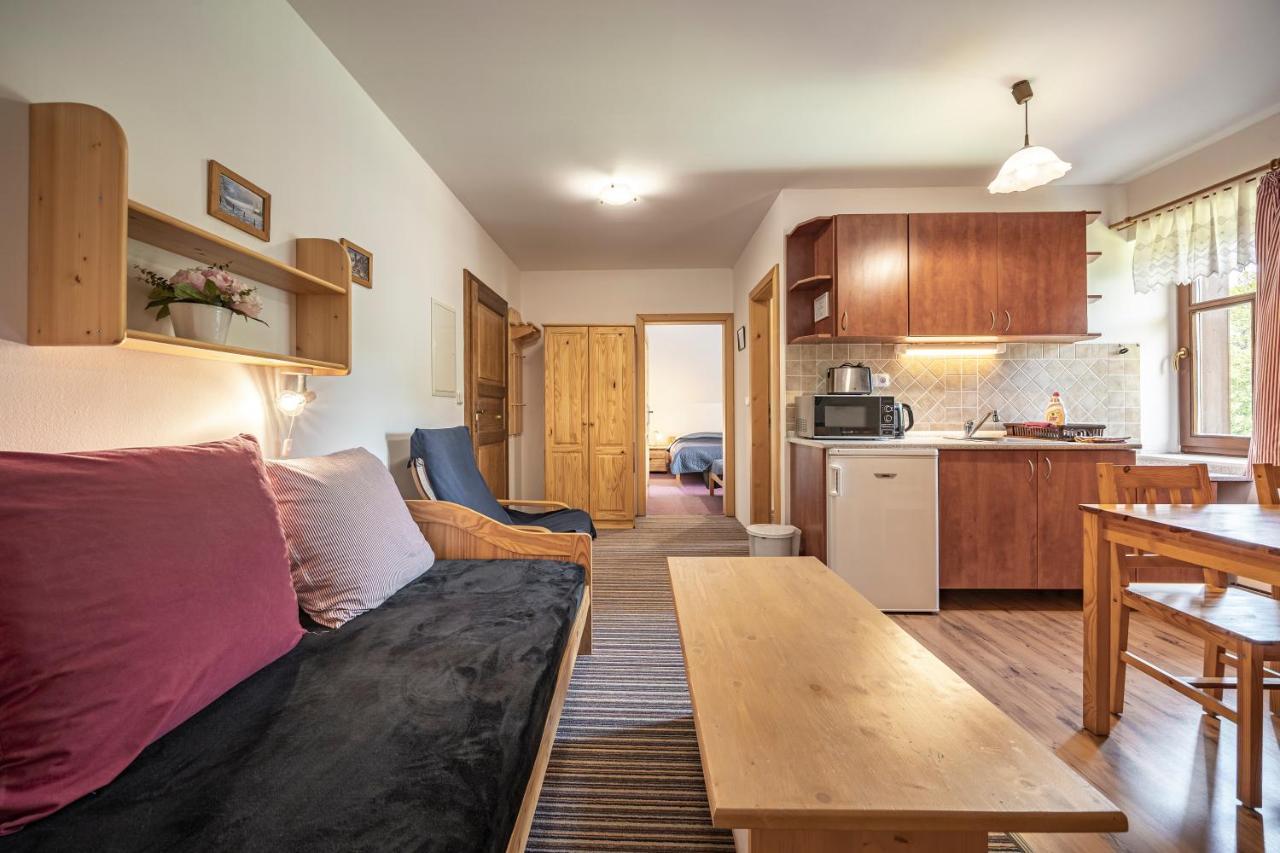 Apartmany Rubinovi Horejsi Vrchlabi Exterior foto